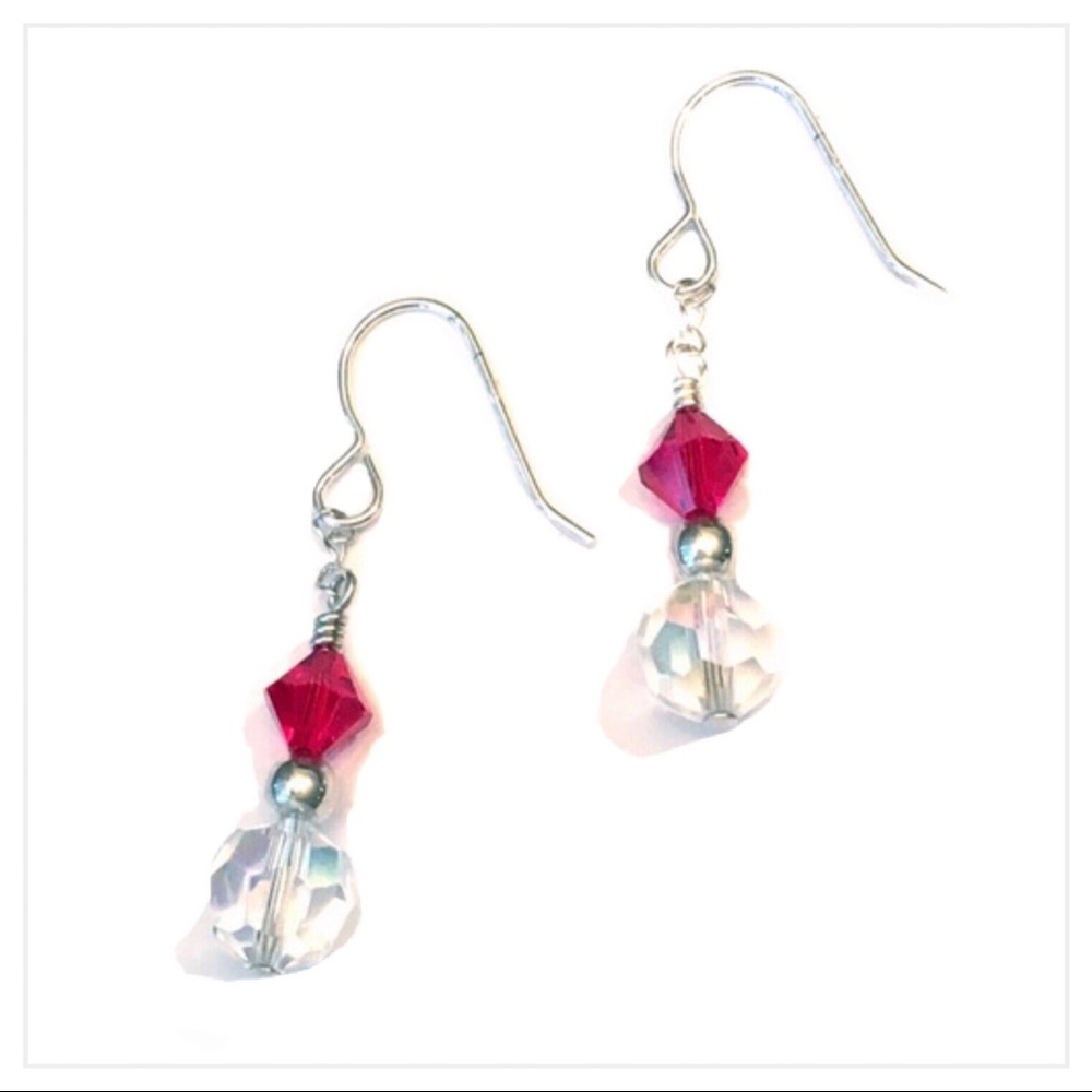 RED & CLEAR CRYSTAL EARRINGS 🌹 - Picture 2 of 3